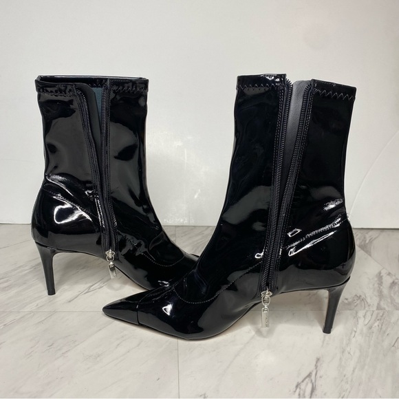 Schutz Pointy Toe Black Patent Heeled Bootie 6B - Picture 6 of 16